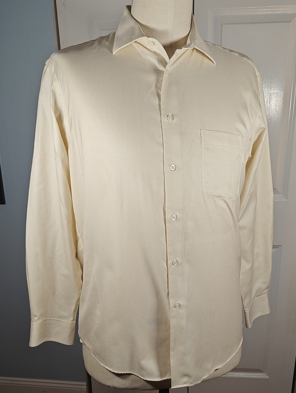 Pronto Uomo Men's Light Cream Long Sleeve Dress Shirt 17x34/35